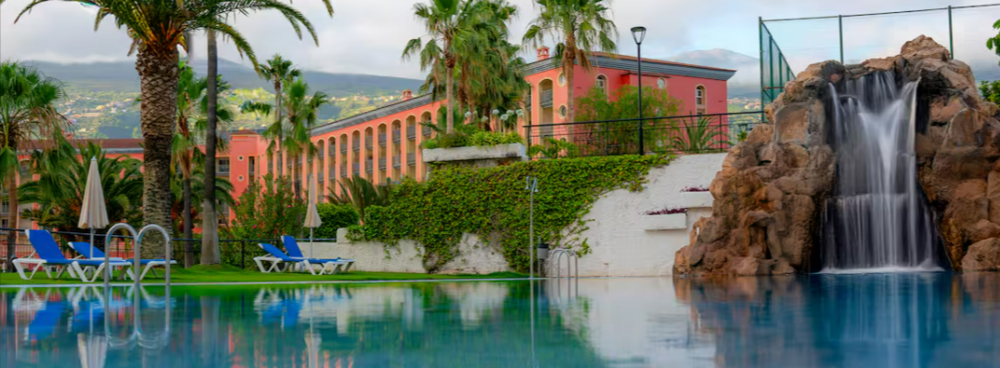 Pool des Melía Hotel Las Aguilas